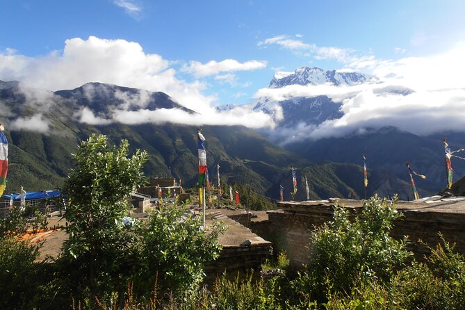 15-Day Private Annapurna Circuit Trek from Kathmandu - Day 1 to Day 2: Kathmandu to Lamjung, then Ghermu village trails