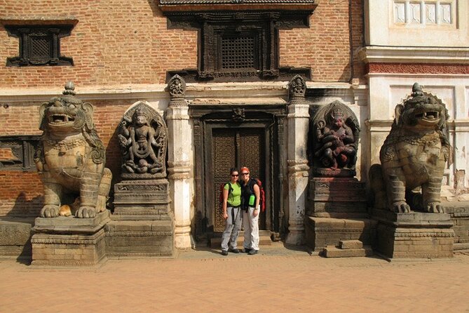 Bhaktapur Old City and Durbar Square Half-Day Tour - Entering Bhaktapur with the right half-day focus