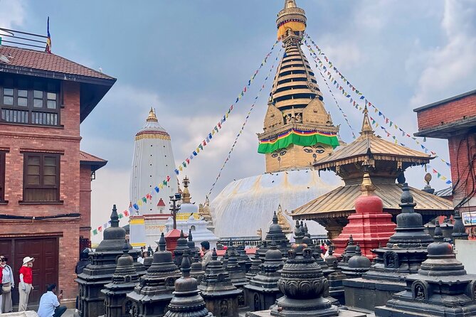 Chandragiri Cable Car Ride & Monkey Temple Tour - Private/Group - What makes the guide experience feel smoother