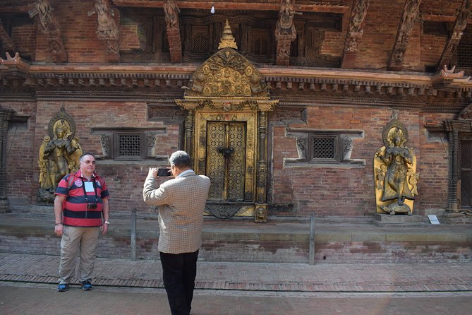 City tour of Bhaktapur and Patan Durbar Square - Bhaktapur Durbar Square: Medieval City Energy on a Guided Circuit