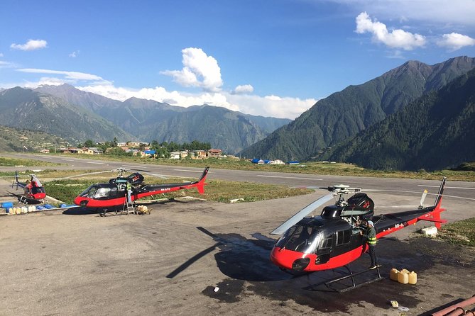 Everest Base Camp Helicopter Tour Stop at Hotel Everest View. - Flyover Time: What You See Above Everest Base Camp