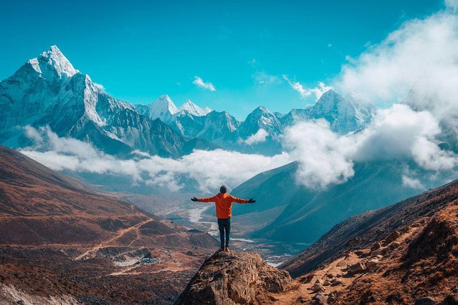 Everest Base Camp Trek 15 Days - The big draw: Everest Base Camp at 5,364m, plus the journey around it