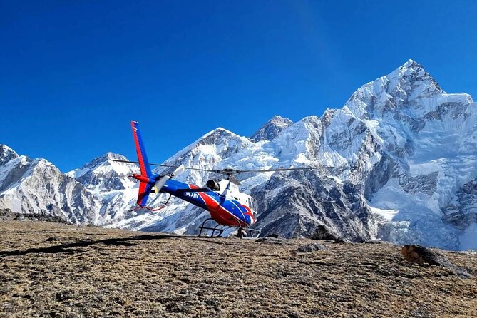 Everest Helicopter Tour from Kathmandu with Landing for Breakfast - Everest View Point and the One-Hour Breakfast Stop at Hotel Everest View