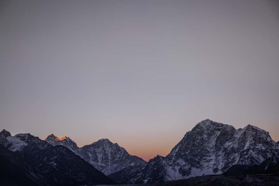 From Kathmandu: 1 hour Panoramic Everest Flight - Who Should Book This Everest Flight, and Who Should Skip It