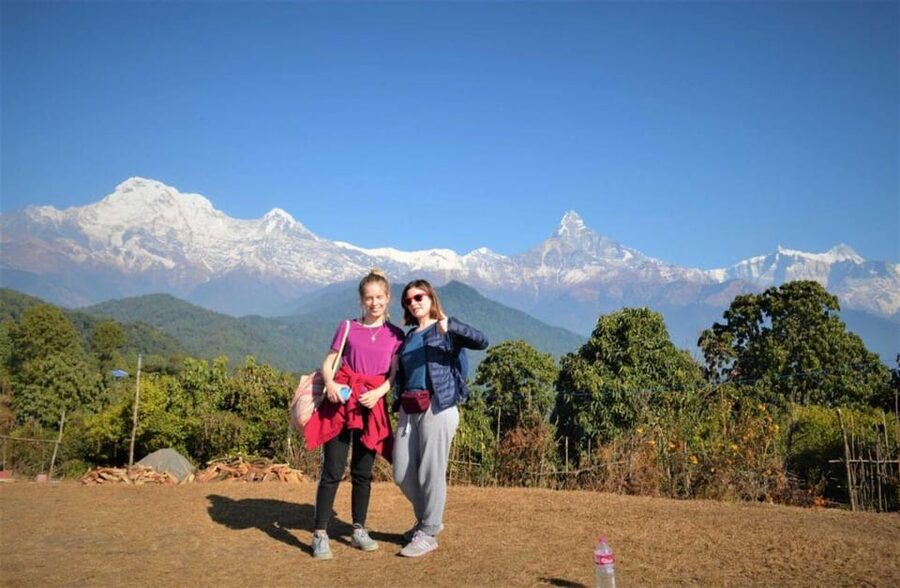 Kathmandu: 4 Days Pokhara Tour With Himalaya Easy Day Hiking - Sofa bus Kathmandu to Pokhara: a scenic ride you actually enjoy