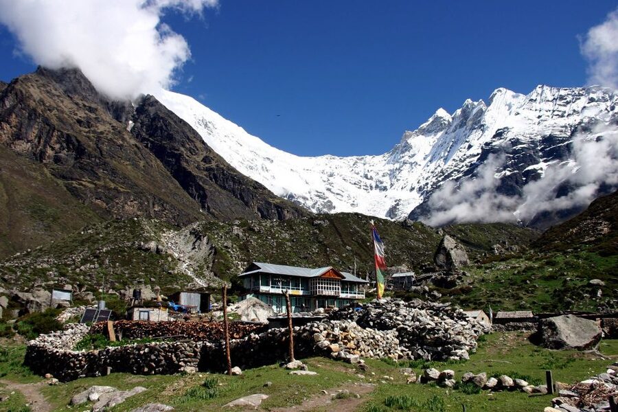 Kathmandu: 7 Day Langtang Valley Trek - Langtang Valley in 7 days, where the peaks feel reachable