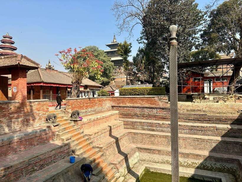 Kathmandu: 7 UNESCO Sites Tour in 1 Day (Private Tour) - Pashupatinath Temple by the Bagmati River: Rituals You See in Real Time