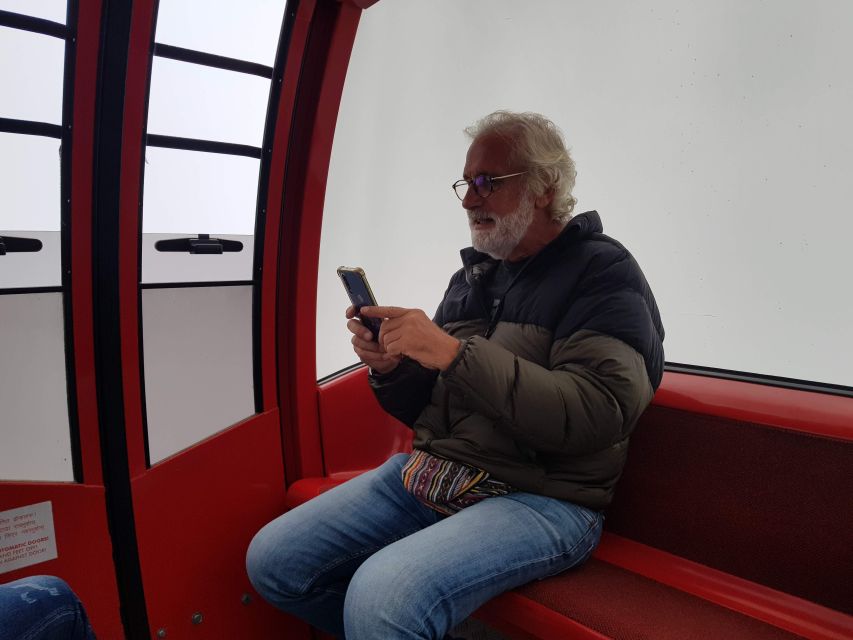 Kathmandu: Chandragiri Cable Car and Monkey Temple Tour - Should you book the Chandragiri Cable Car and Monkey Temple tour?
