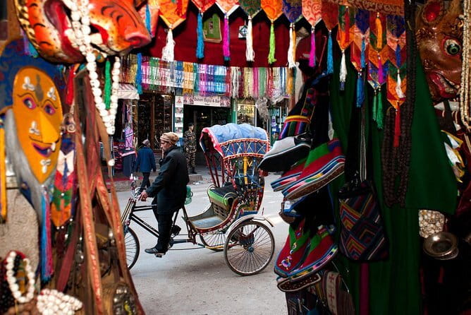 Kathmandu Food & Drink and Shopping Rickshaw Tour - Thamel for your first bites: where the tour starts strong
