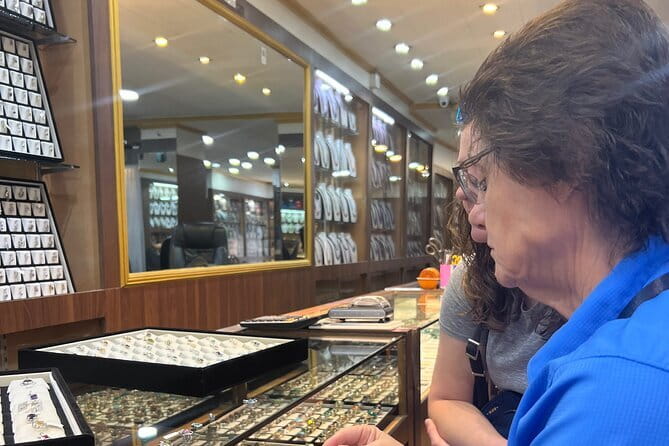 Kathmandu Food & Drink and Shopping Rickshaw Tour - Shopping with a purpose: tea and spice buys that don’t feel random