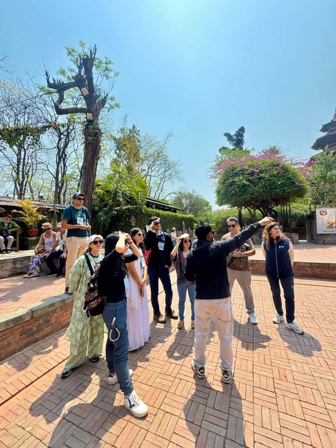 Kathmandu: Full-Day 7 UNESCO Tour with Lunch - Private/Group - How to Handle a Long Day Without Losing the Meaning