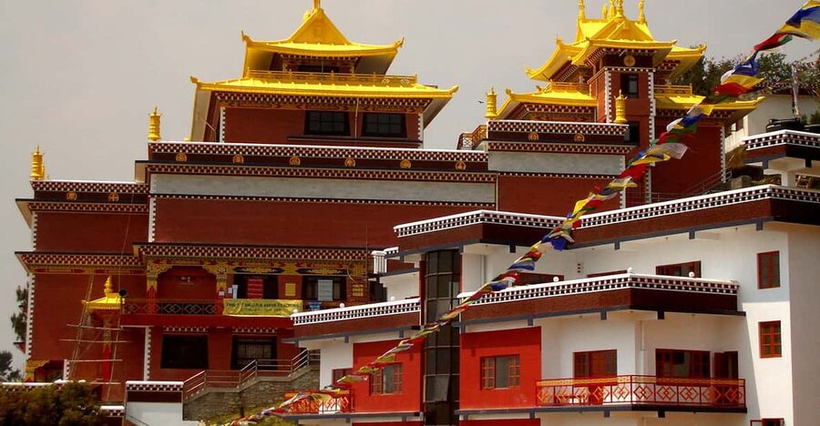 Kathmandu: Namobuddha Day Tour with Lunch - Sanga’s 44-meter Shiva statue: climb for the views