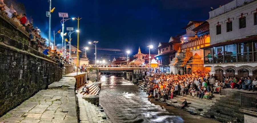 Kathmandu: Pashupatinath Temple Evening Aarati Tour - Why the Pashupatinath evening aarti is worth the ride