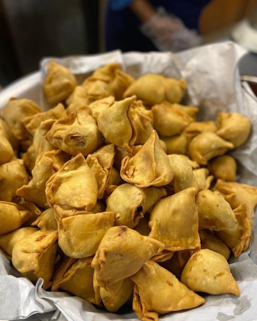 Kathmandu Secret Food Crawl & Local Market Tour - Newari classics you’ll taste: Yomari and Samay Baji in real-world context