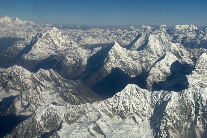 Mountain Everest Scenic Flight with Hotel Pickup and Dropoff - What the crew does with the map, and why it improves the whole trip