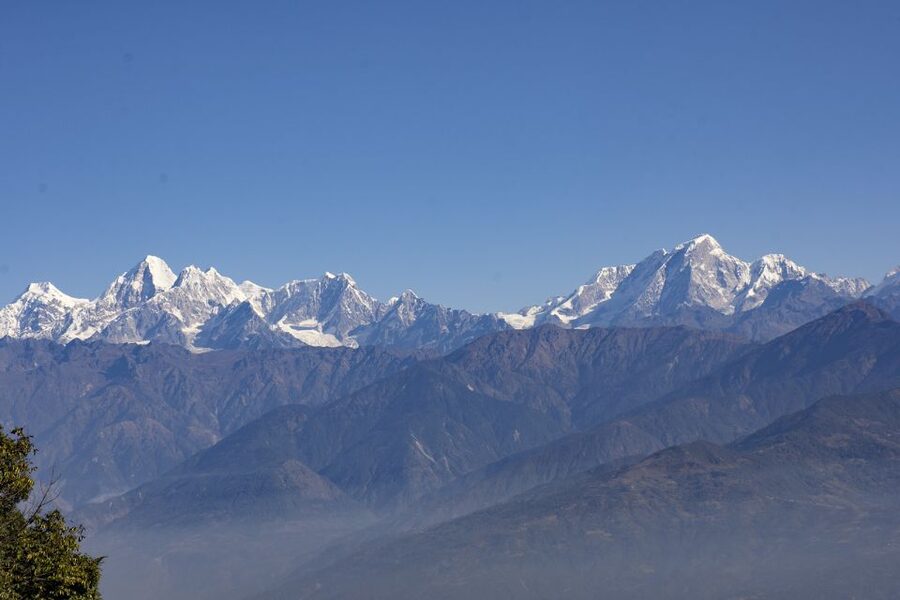Nagarkot Sunrise With Changu Narayan and Bhaktapur Day Tour - Bhaktapur Durbar Square: Walking the Past Without Feeling Lost