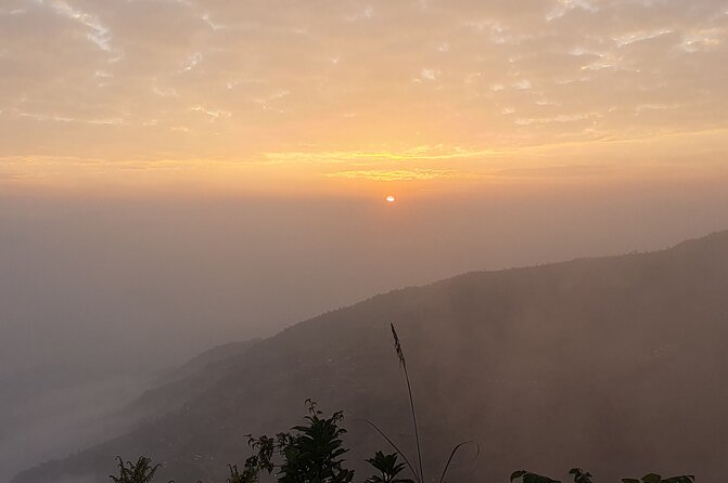 Nagarkot Sunrise with Oldest Temple Visit from KTM - The 6-Hour Plan: Pickup, Drive, and Viewing Time