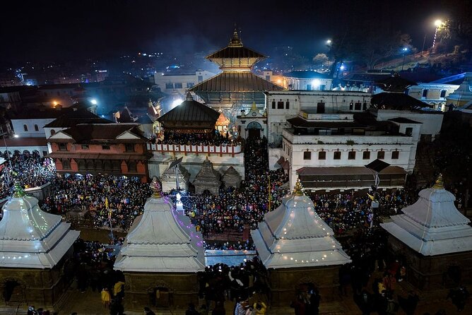 PashupatiNath and BoudhaNath - Private/Small Group - Gorakhnath Mandir and the path toward Boudhanath