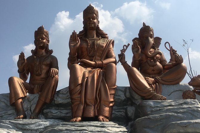 Private Day Tour in Kathmandu Valley Rim with Bhaktapur Sightseeing - Why This Kathmandu Valley Rim Route Feels Less Chaotic