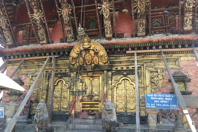 Private Day Tour in Kathmandu Valley Rim with Bhaktapur Sightseeing - Kailashnath Mahadev Statue in Sanga: A Giant Shiva Moment