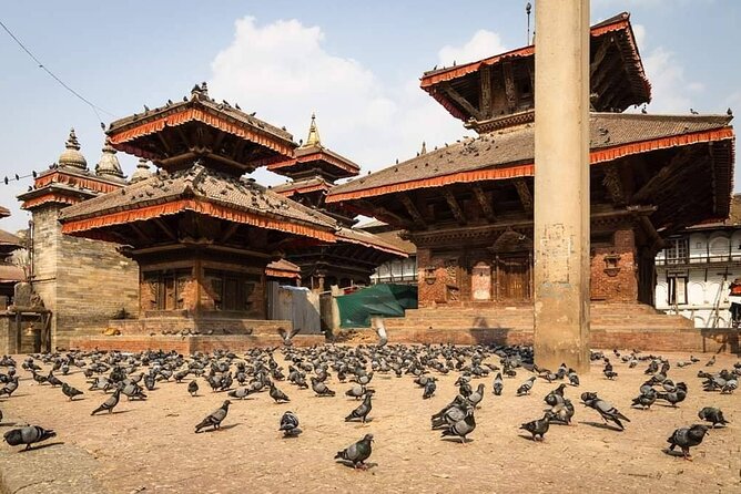 Private Tour of 4 UNESCO Heritage Sites in Kathmandu by Car - Boudhanath Stupa: big Buddhist energy, without the time sink